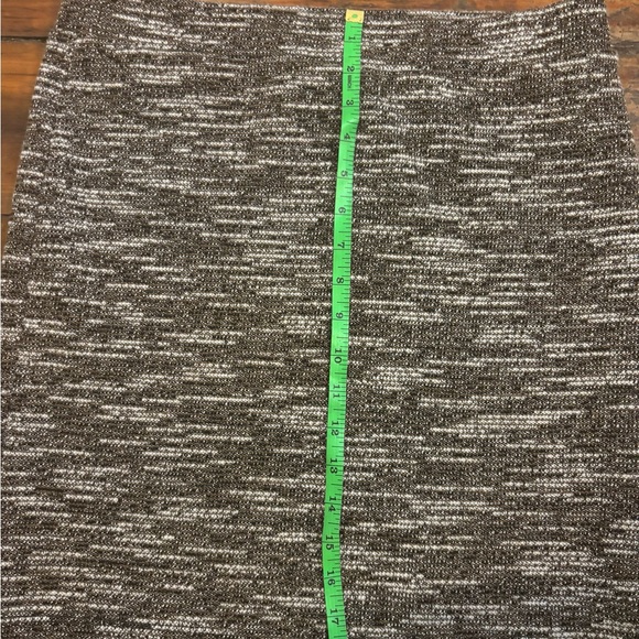 LOFT Black and White Knit Pencil Skirt - Picture 4 of 4